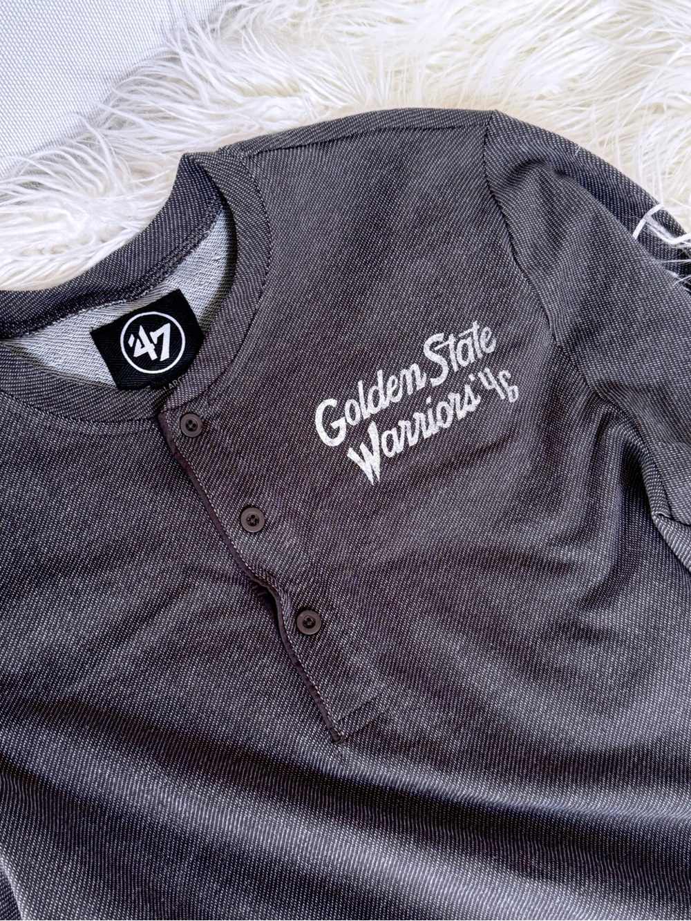 NWT 47 Brand Golden State Warriors Long-Sleeve Henley - Charcoal